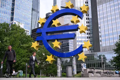 Kein sofortiger Euro-Austritt mehr: AfD legt neuen Europaplan vor