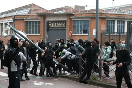 Schülerproteste in Frankreich eskalieren: 440 Festnahmen und 79 Verletzte