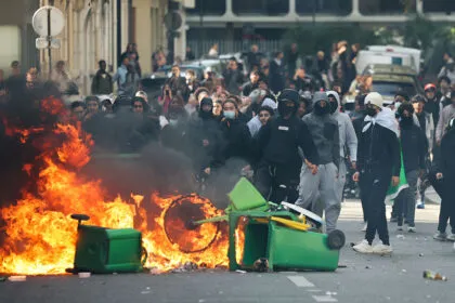 Frankreich: Über 550 Schulen wegen eskalierender Schülerproteste geschlossen