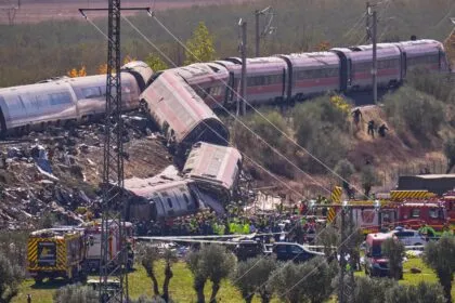 Leichen „Reihe um Reihe“: Zahl der Toten nach Zugunglück in Spanien steigt auf 68