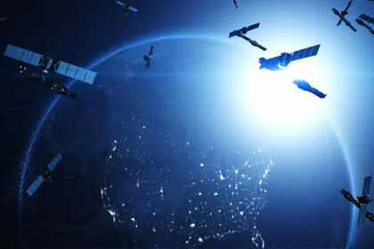 Zukunftsforscher: Erster Weltraumkrieg „steht bevor“ - Sorge vor russischen Atomwaffen im All
