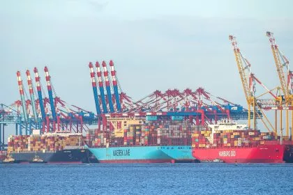 Bremen und Bremerhaven werden Drehscheibe für die NATO