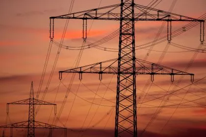 Bis zu 5,4 Billionen Euro für die Energiewende: Massive Belastung für Wirtschaft und Verbraucher
