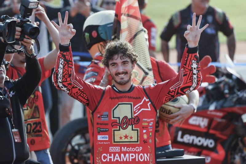 Bagnaia trionfa a Valencia e si conferma sul tetto del mondo 3