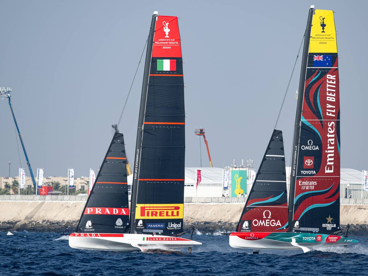 Da sinistra Luna Rossa Prada Pirelli e Emirates Team New Zealand