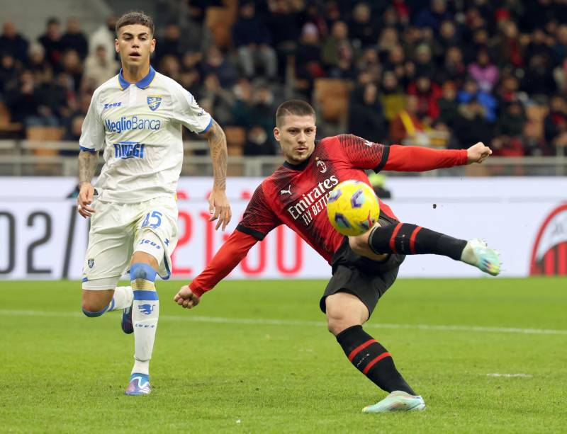 Jovic gol Milan Frosinone