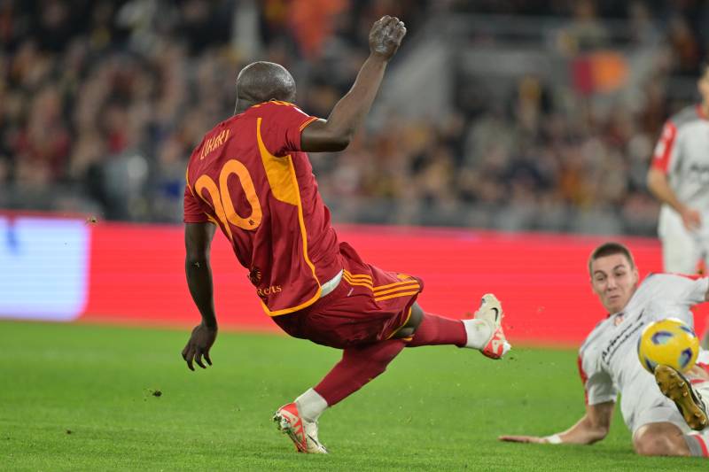 Lukaku tiro Roma Cremonese