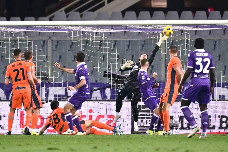 Sommer parata Bonaventura Fiorentina Inter