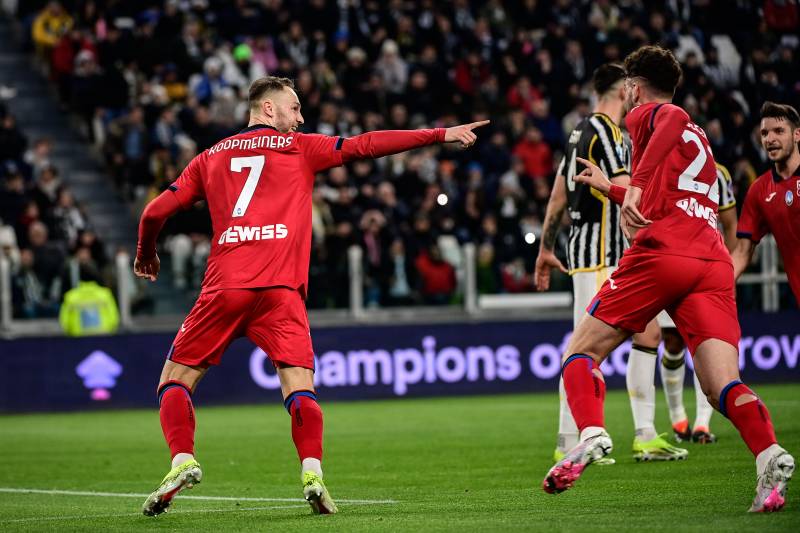 Koopmeiners celebrazione Juventus Atalanta