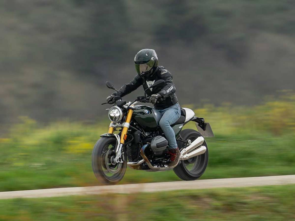 BMW R 12 nineT 2024