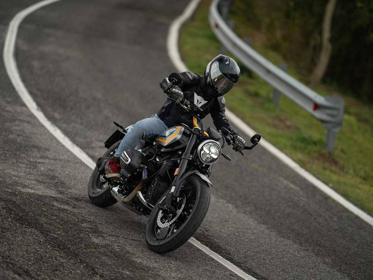 BMW R 12 nineT 2024