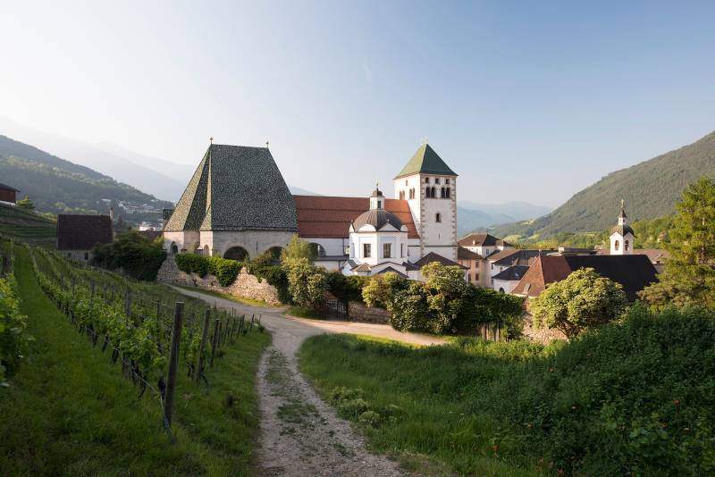 Alto Adige, Abbazia di Novacella