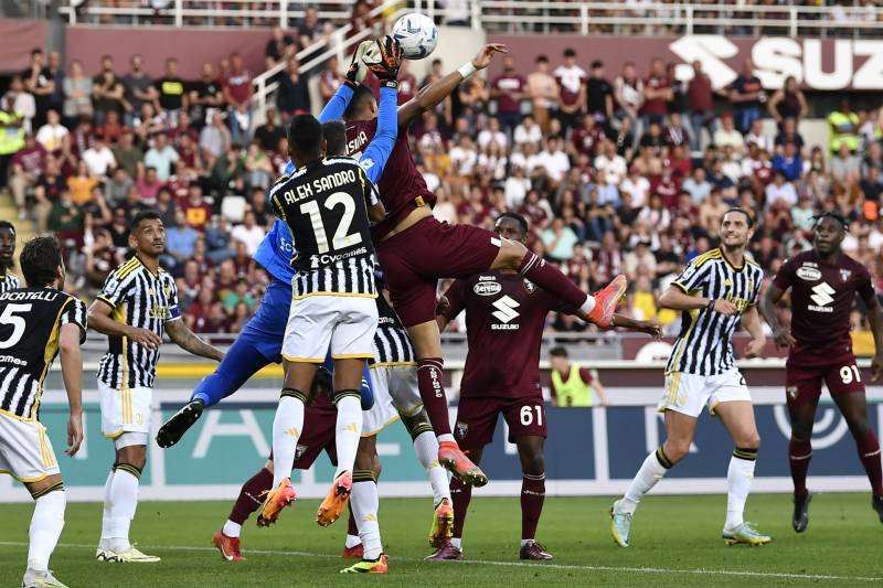 Masina Szczesny Torino Juventus