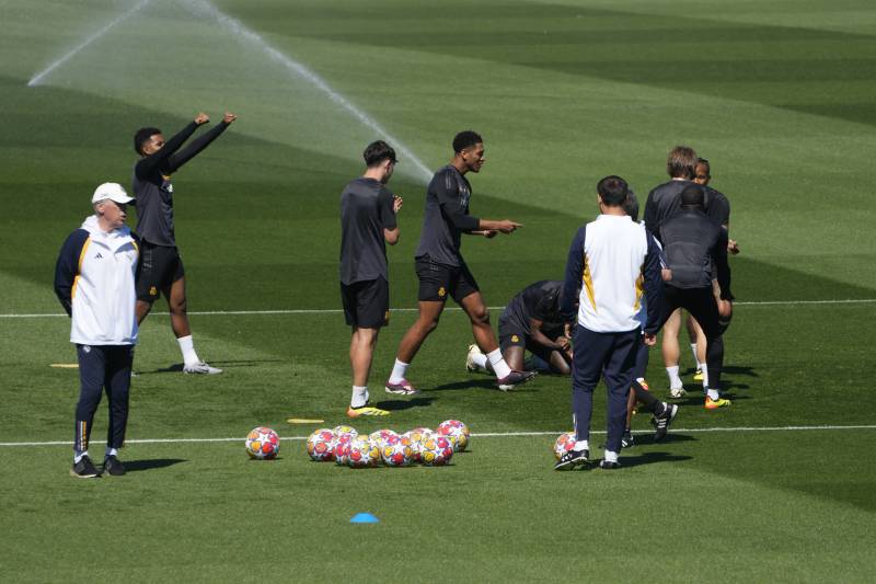 Ancelotti allenamento Real Madrid