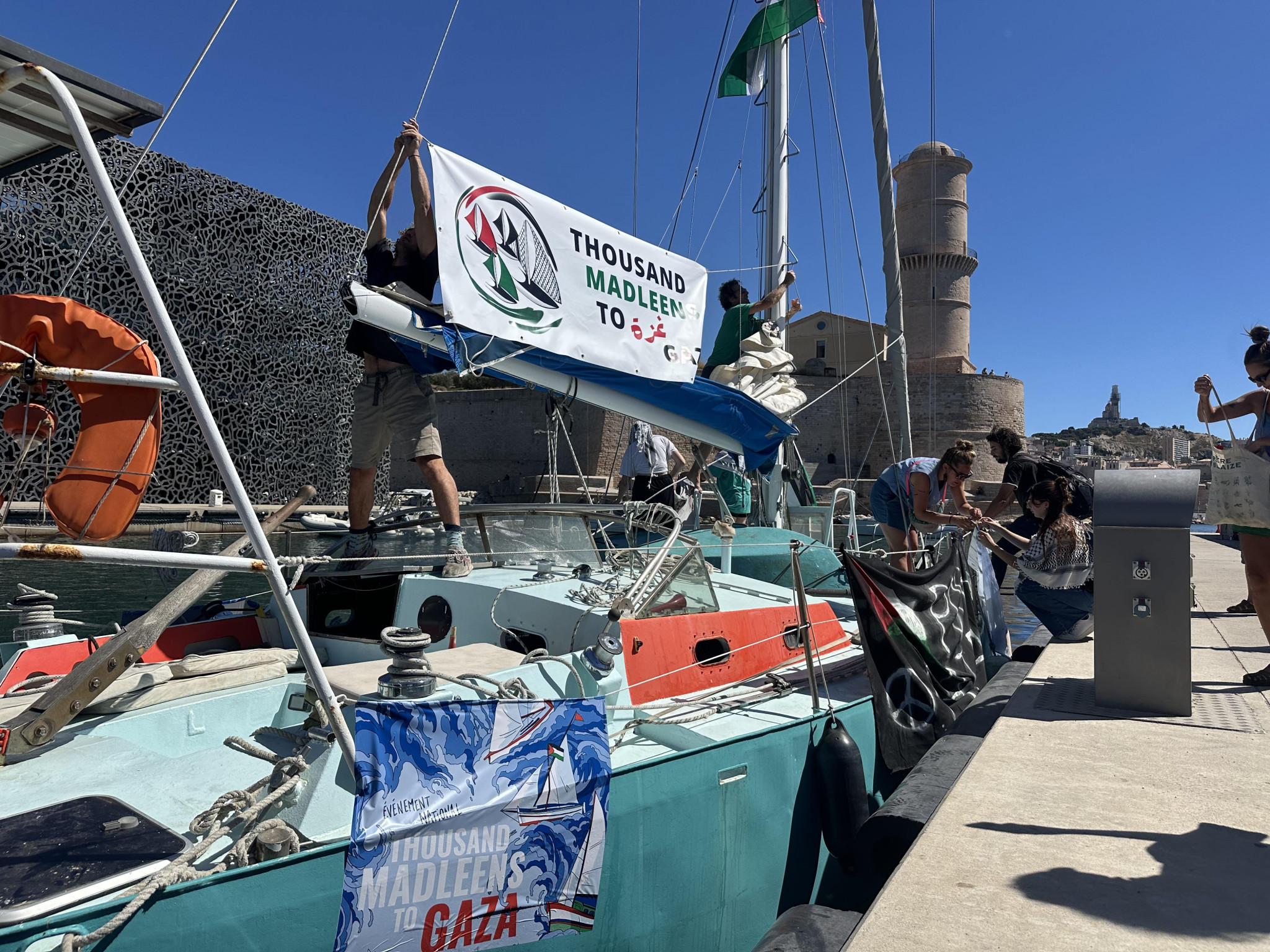 Des flottilles humanitaires partent pour Gaza