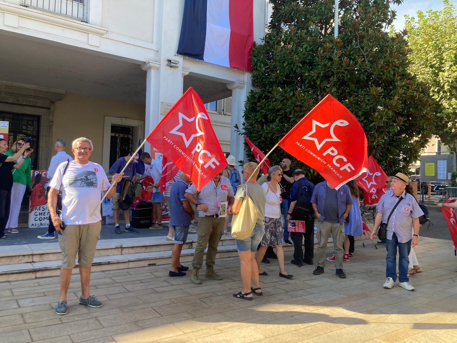 A Saint-Raphaël, les progressistes condamnent la falsification de l’Histoire