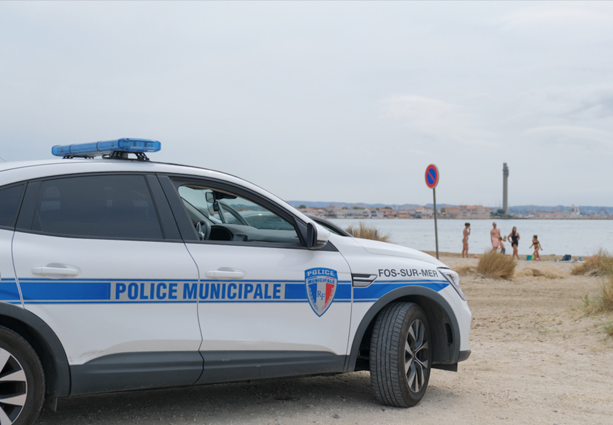 La baignade sur les plages de Fos-sur-Mer interdite suite à une pollution aux hydrocarbures