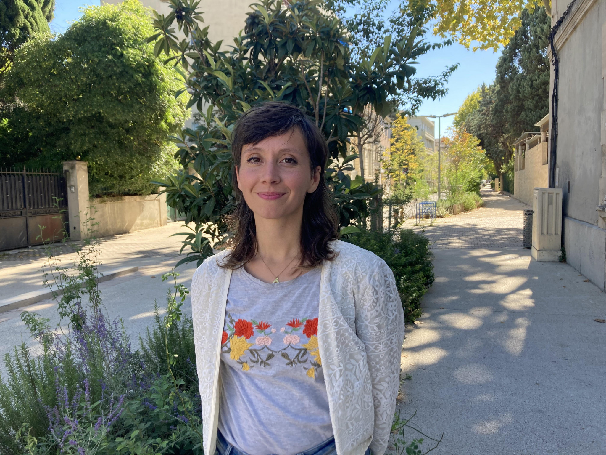 Mathilde Louvain, tête de liste LFI, plaide l’union, mais pas à tout prix