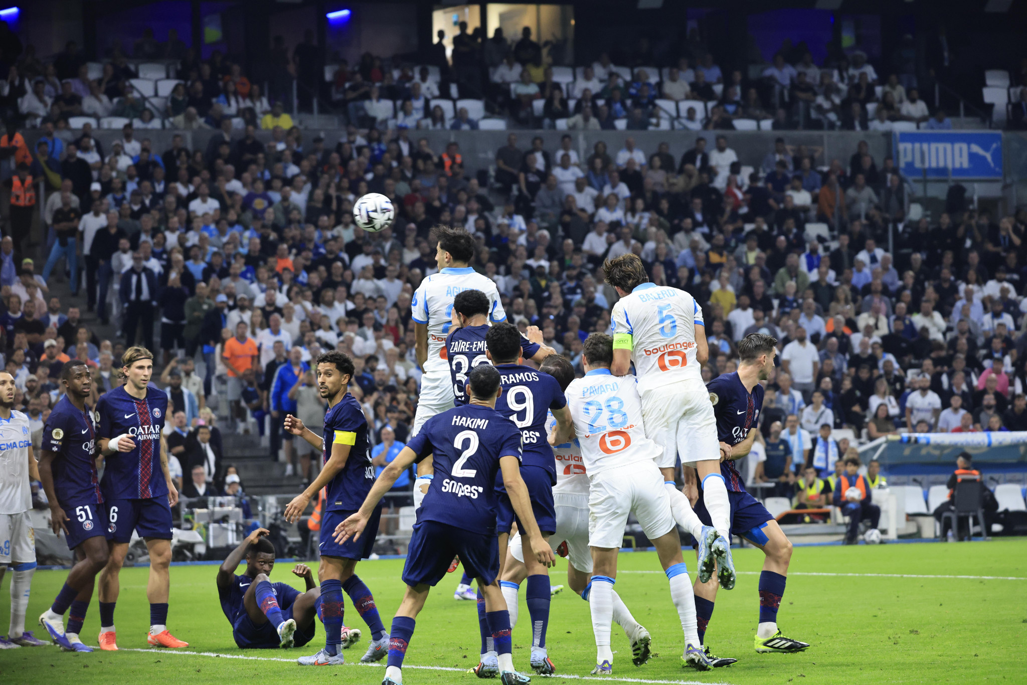 L’OM fait mettre genou à terre au PSG