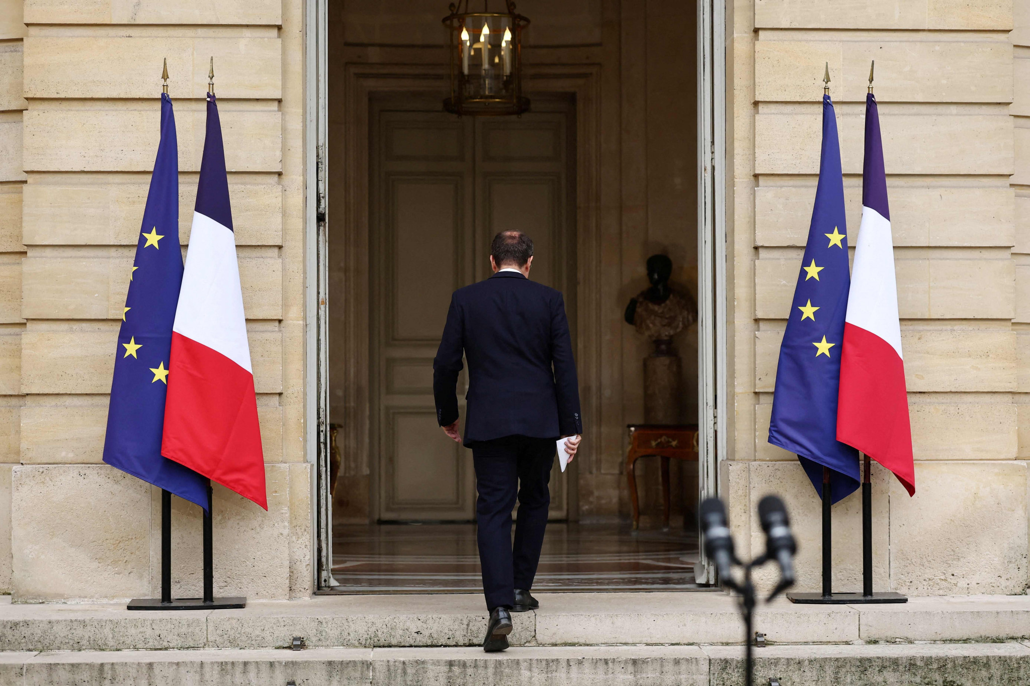 Sébastien Lecornu dénonce les « appétits partisans »