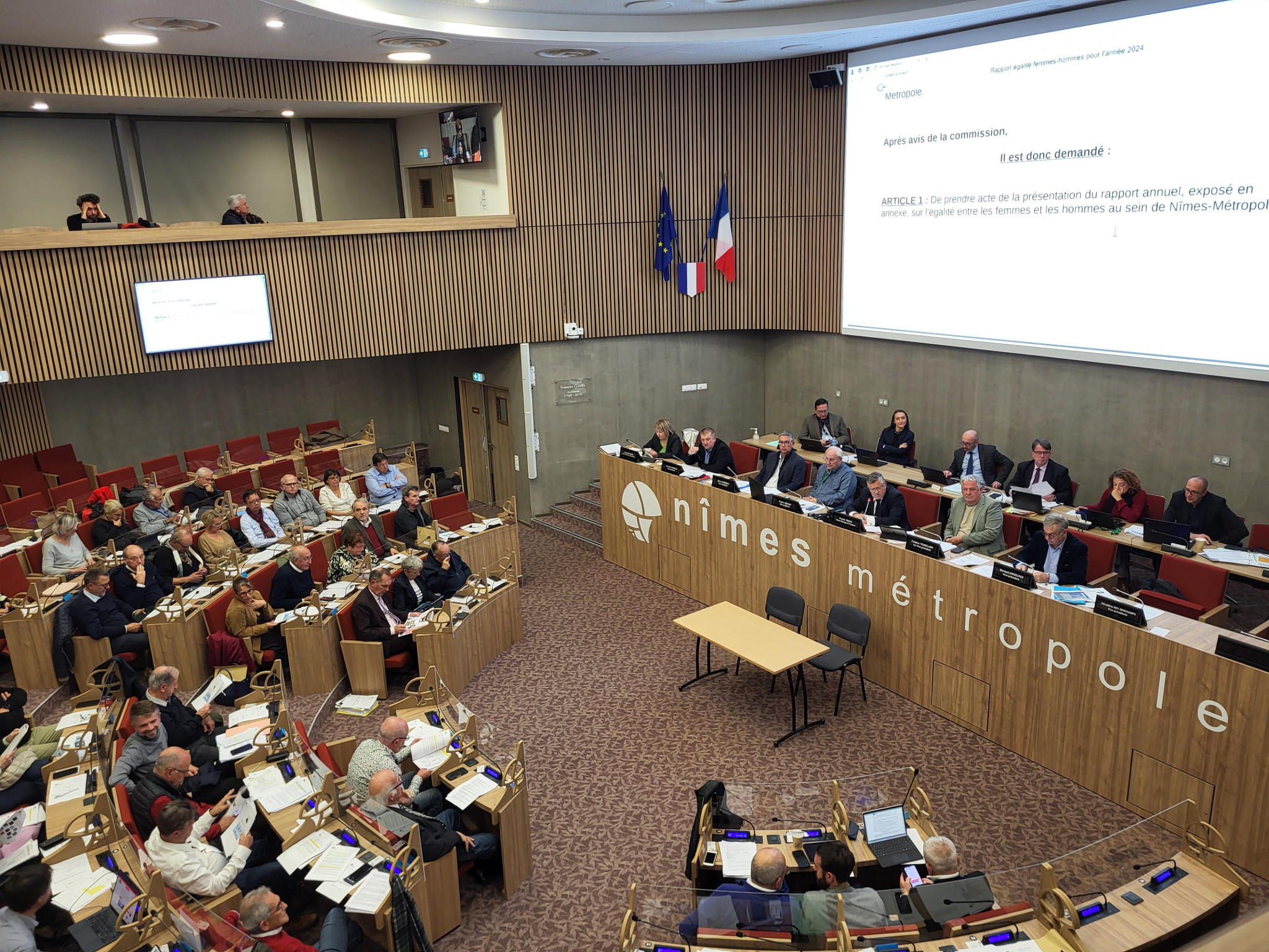 La gauche attaque la gestion de Nîmes Métropole