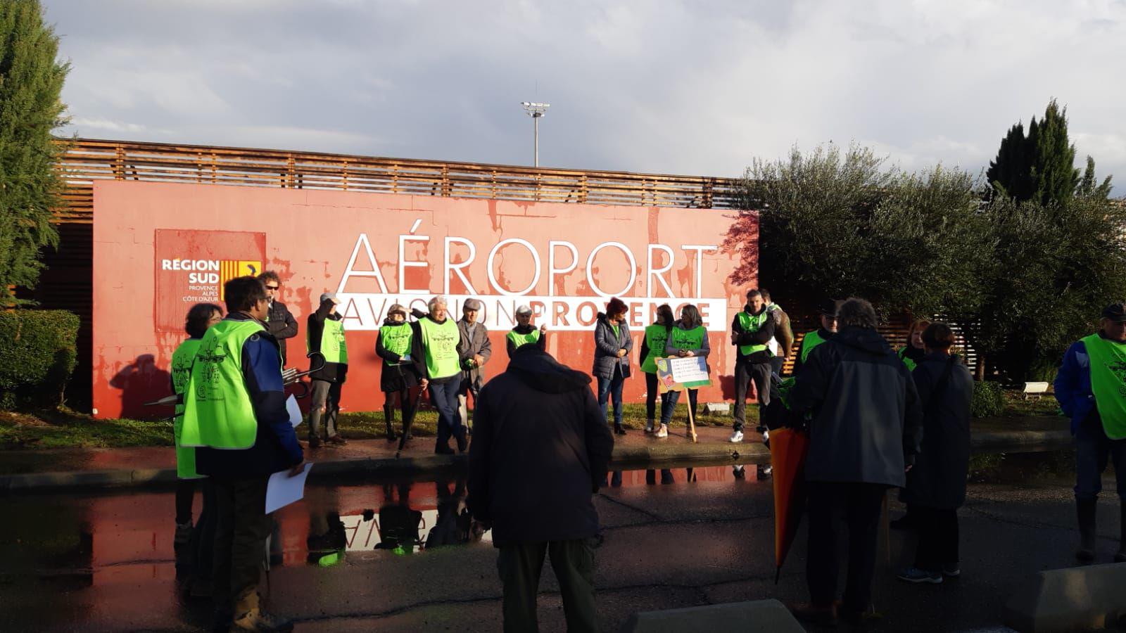 Futur de l’aéroport d’Avignon : « assez d’opacité »