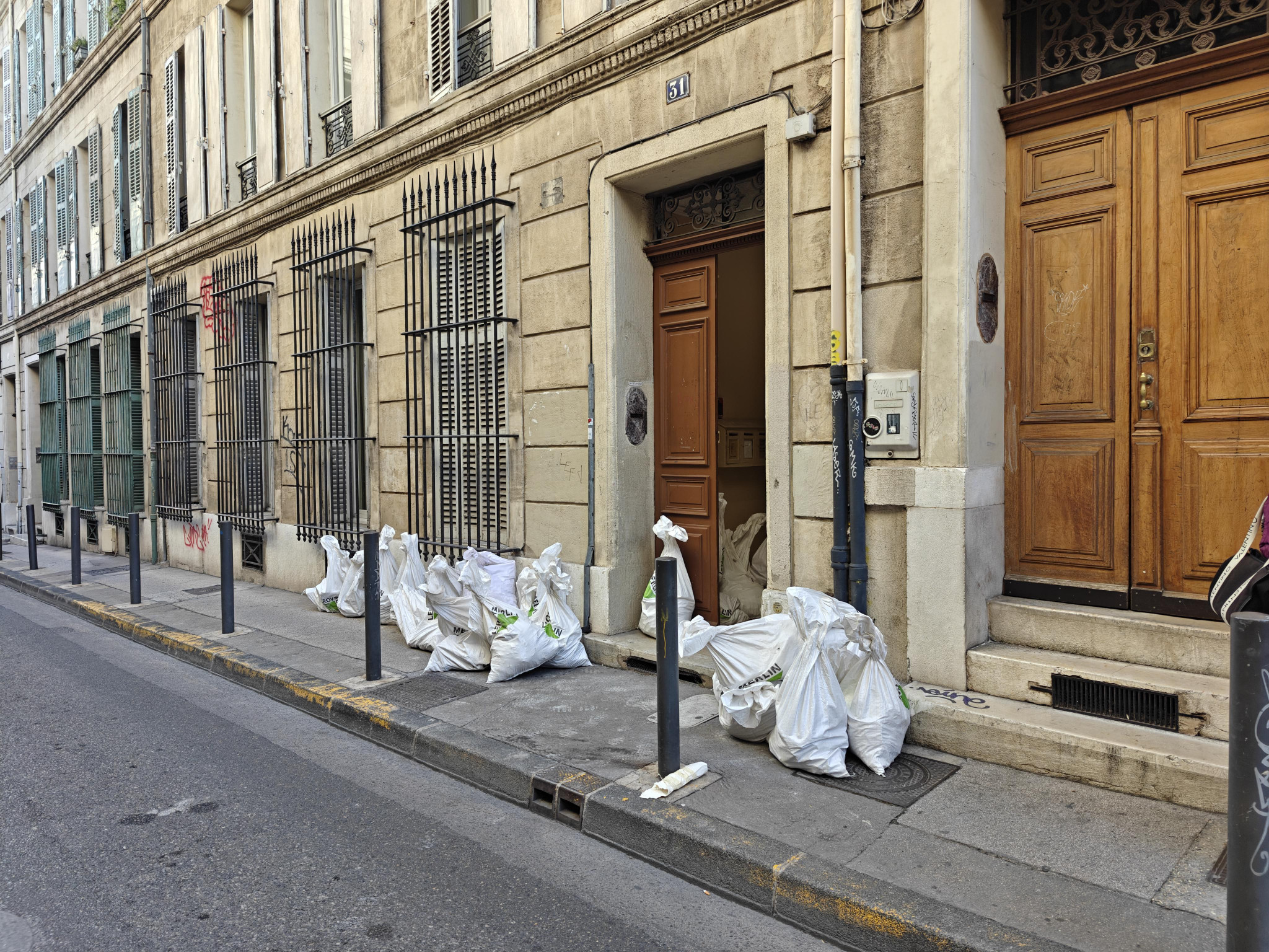 La dérive complète du 31, rue Barthélémy à Marseille