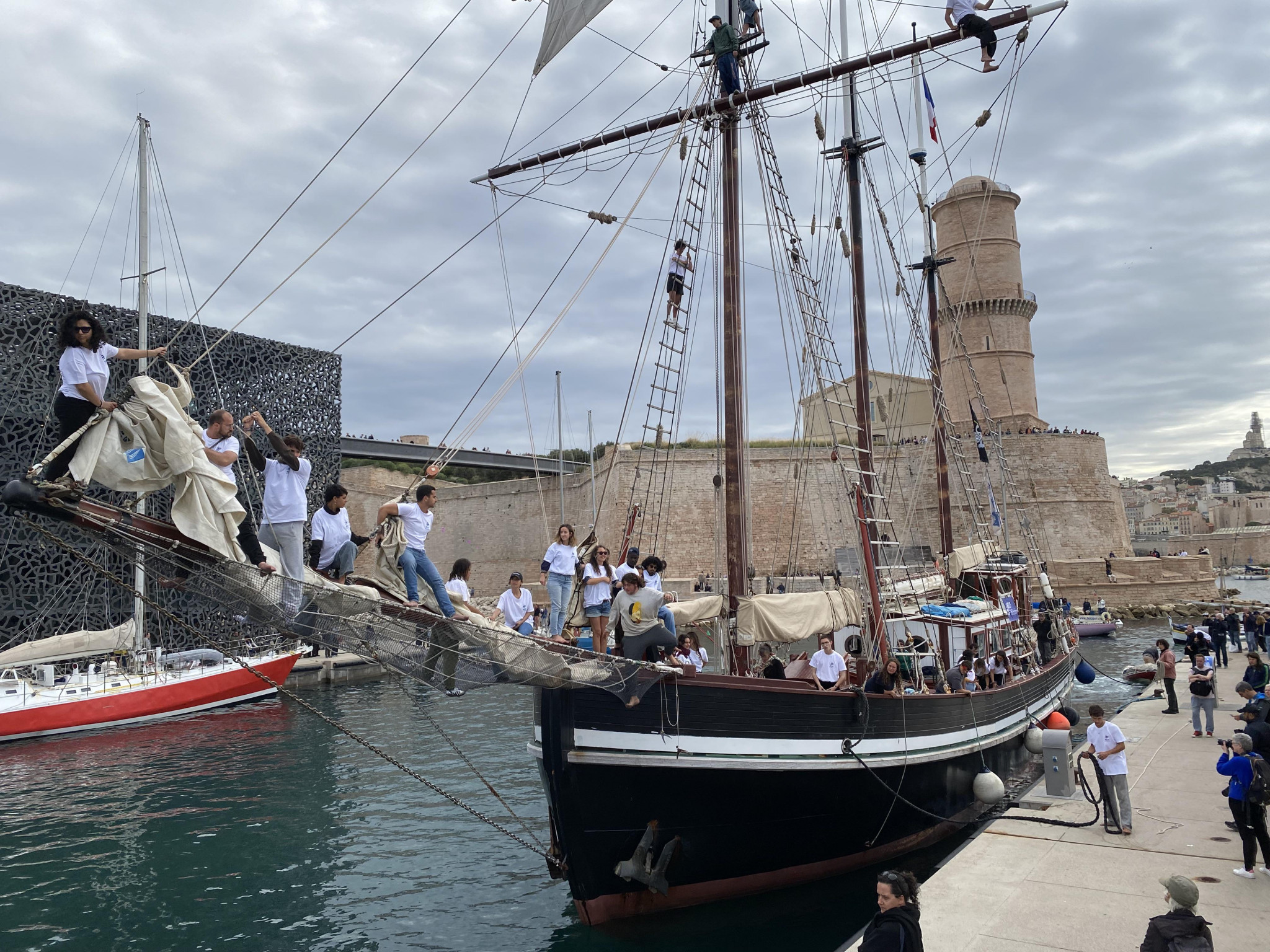 Le Bel Espoir a terminé son voyage pour la paix au Mucem