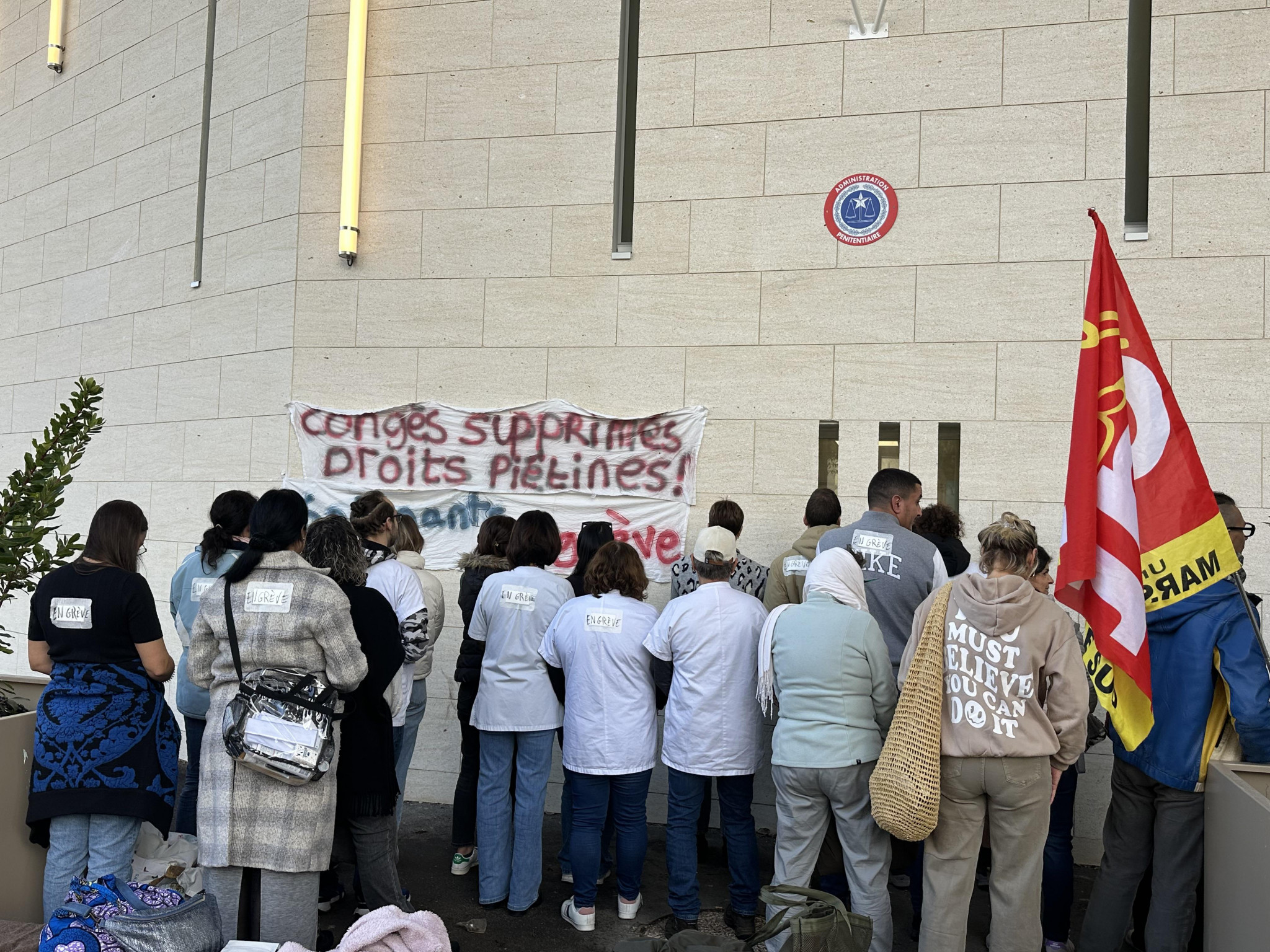 Grève aux Baumettes pour les congés