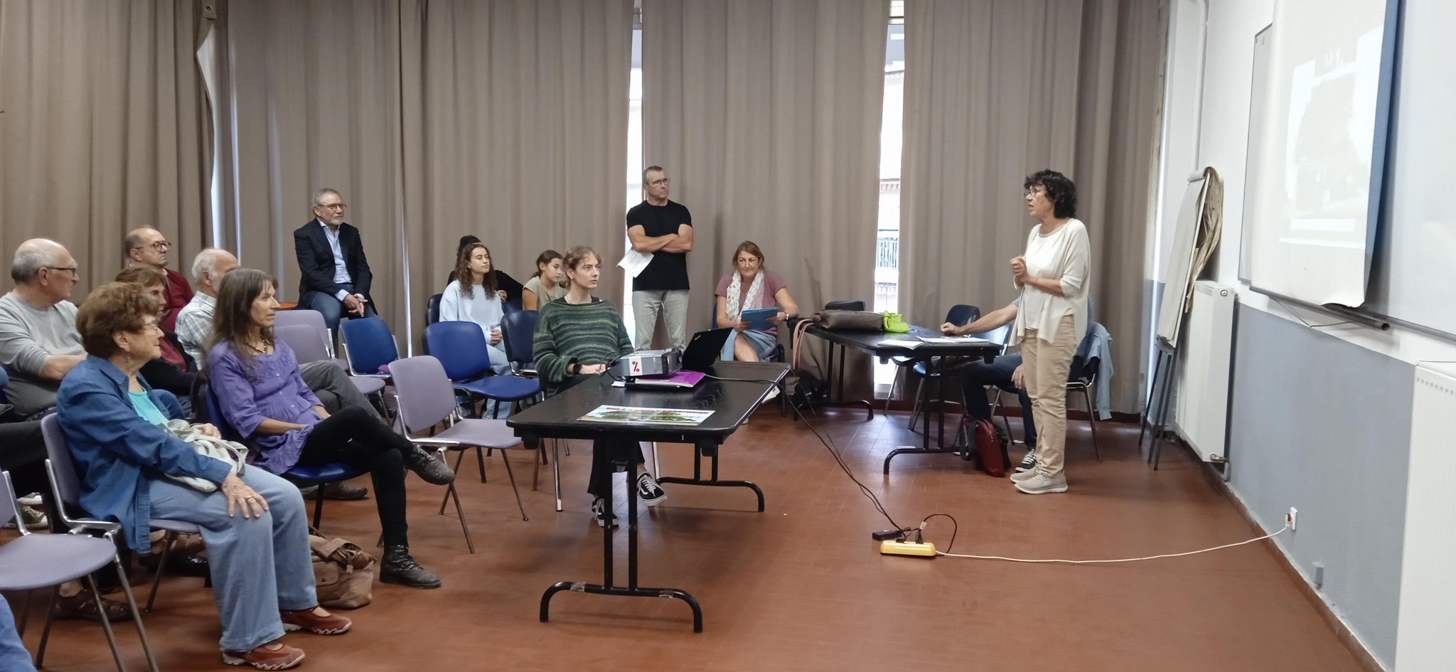 Draguignan : la gauche livre ses idées sur l’école