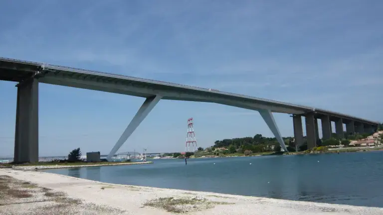 Travaux et bouchons sur le viaduc de Martigues