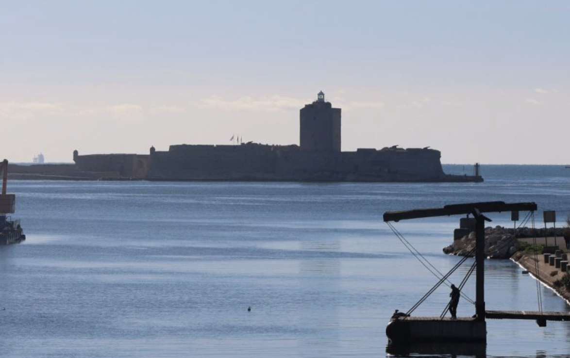 Port-de-Bouc veut récupérer des espaces portuaires