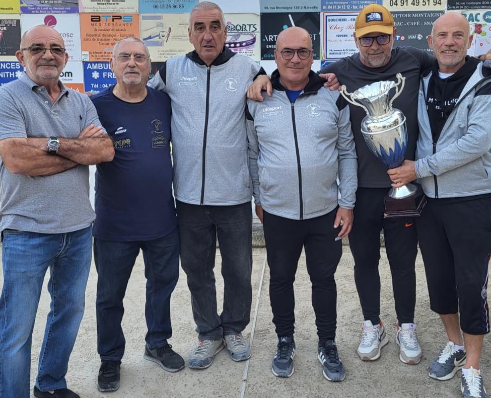 Propos, Massia et Conte à eux les Trois Amis !