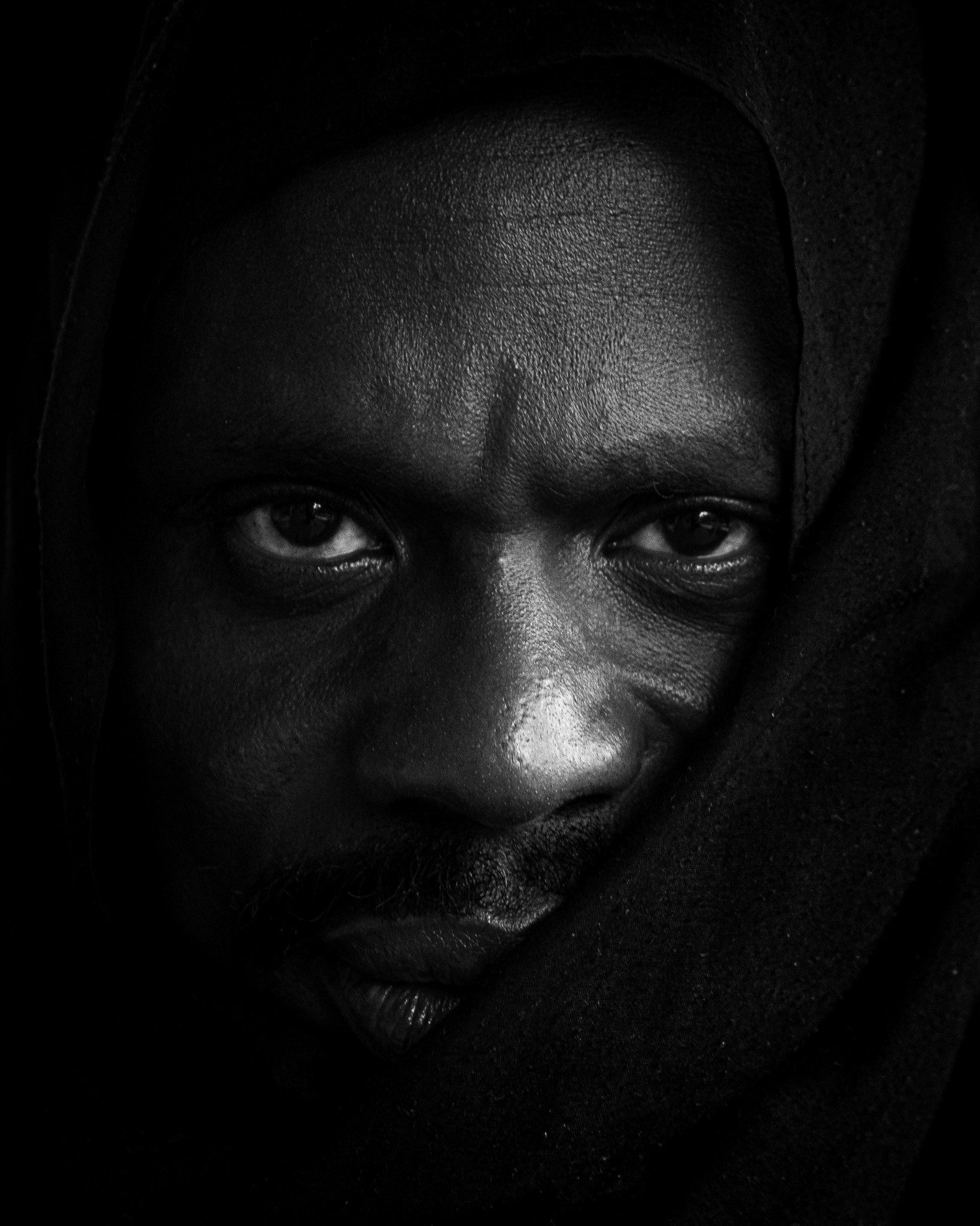 Rap : Kery James sur un mode acoustique à Martigues