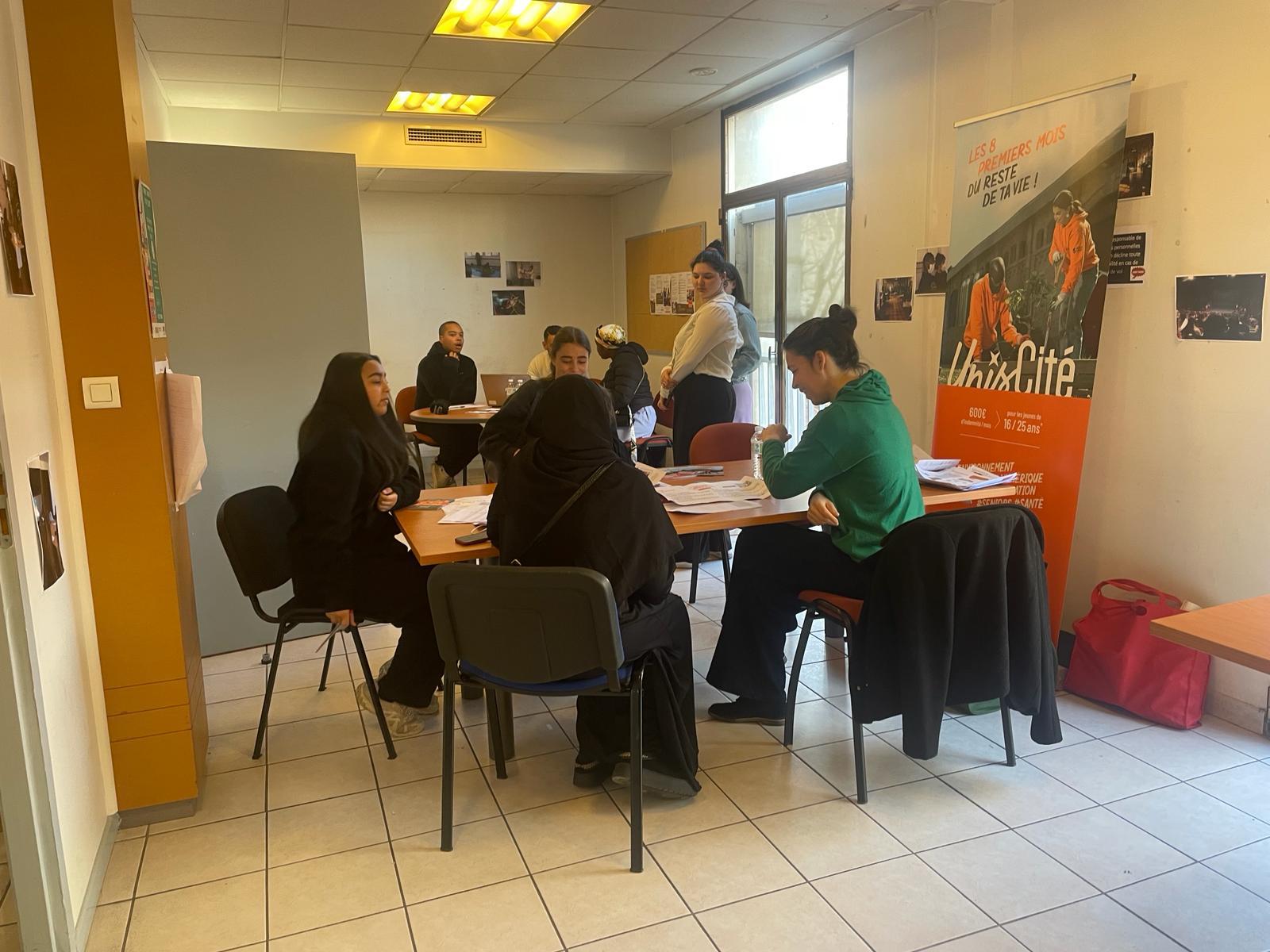 Missions locales : en Vaucluse, un impact pour 2 300 jeunes