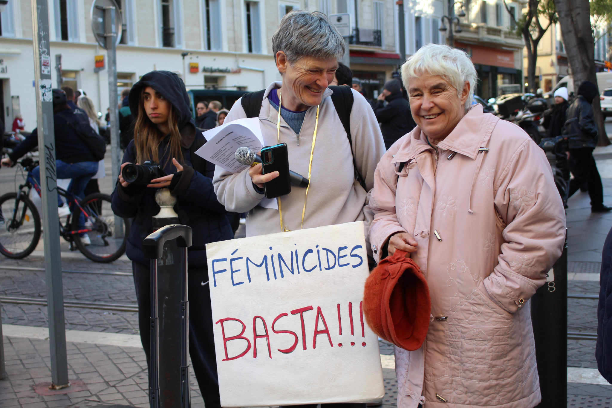 Femmes&nbsp;: manif bruyante face à l’hécatombe silencieuse