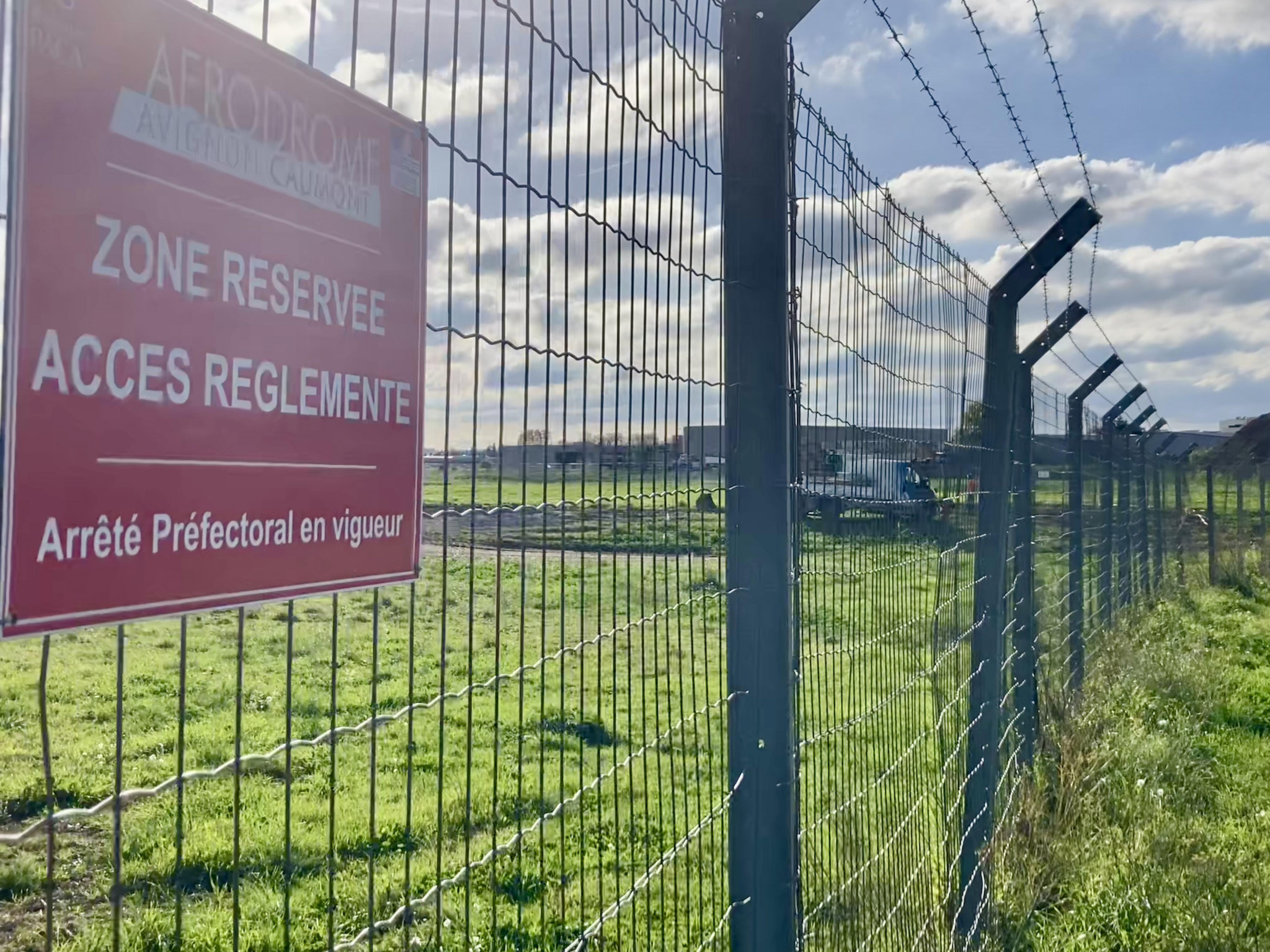 L’aéroport d’Avignon a entamé la mise aux normes de sa piste