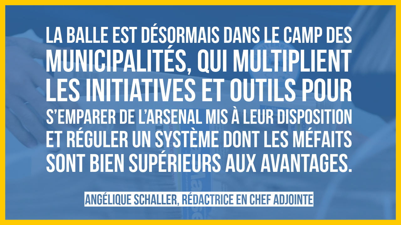 Une page en train de se tourner
