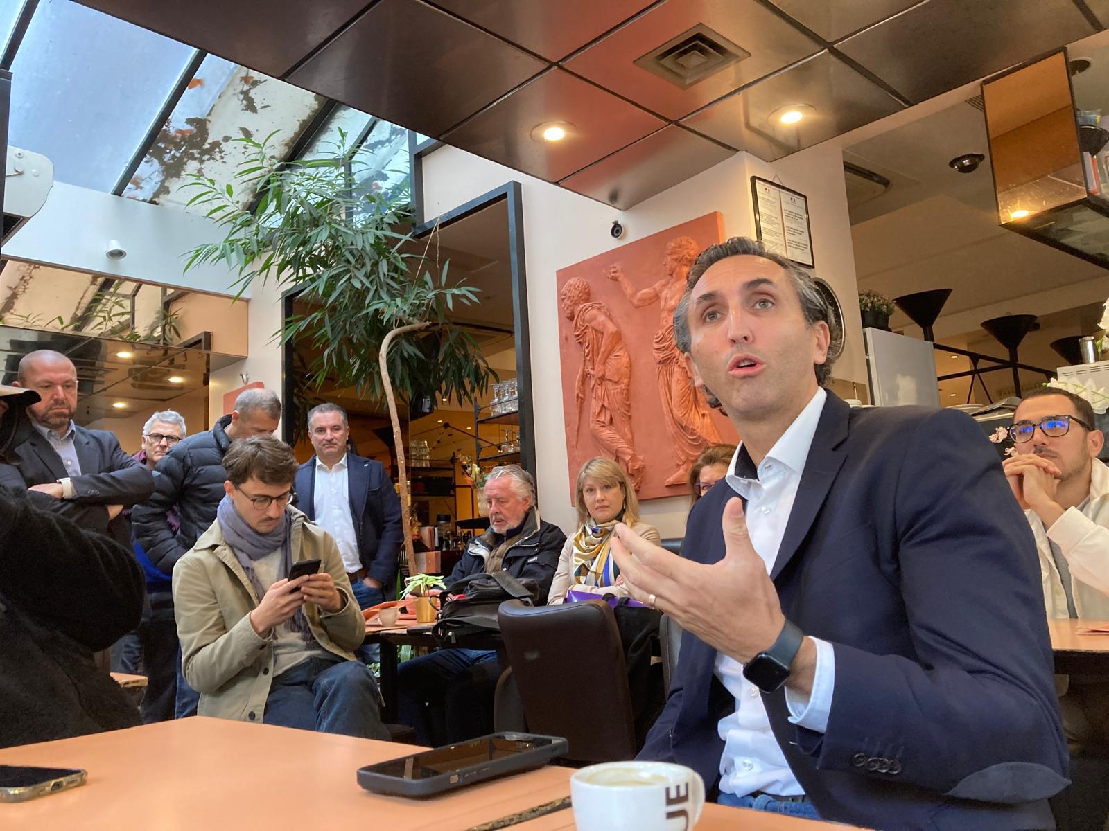 Julien Aubert (LR) se retire de la course aux municipales à Avignon