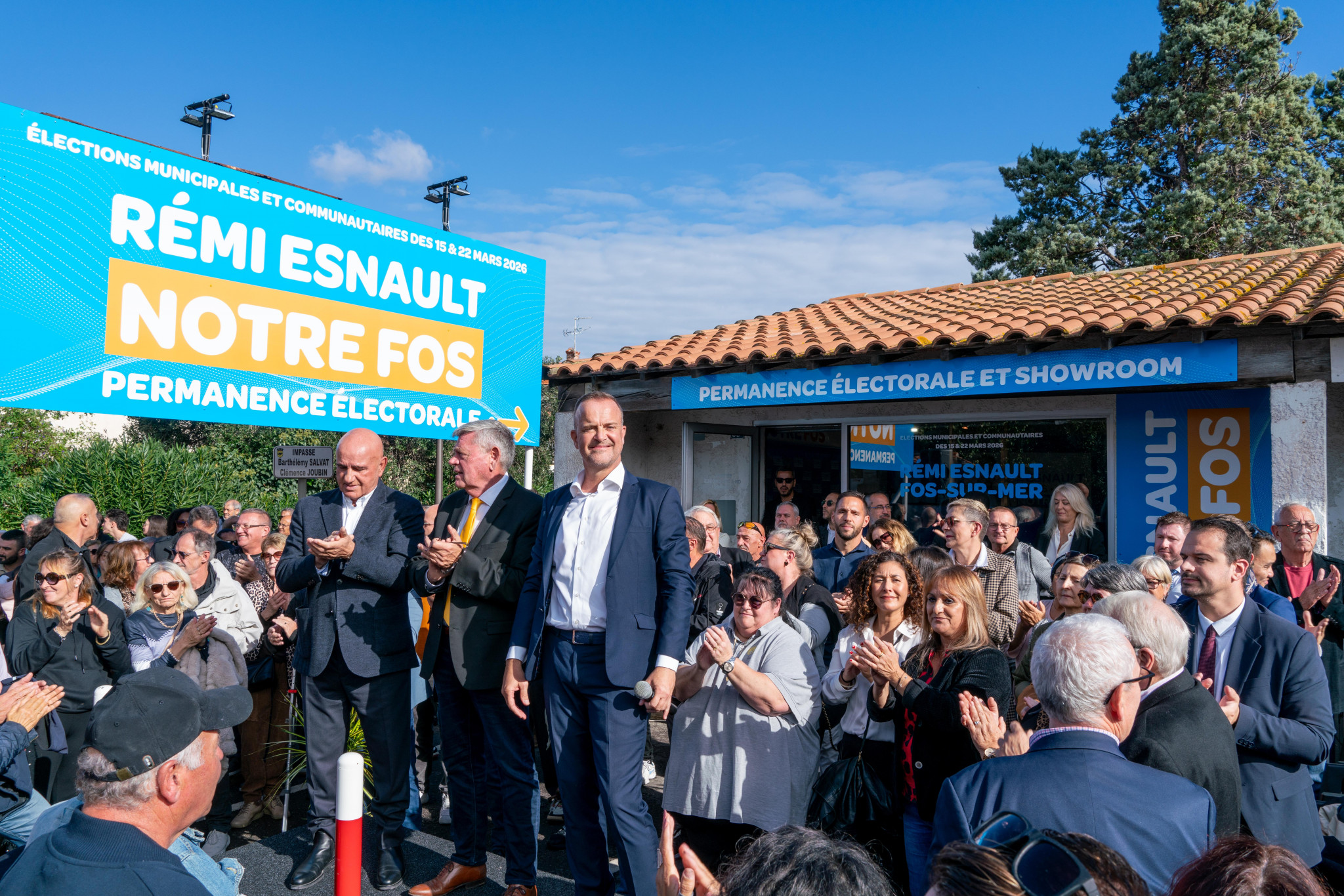 Fos-sur-Mer : Rémi Esnault inaugure son local de campagne