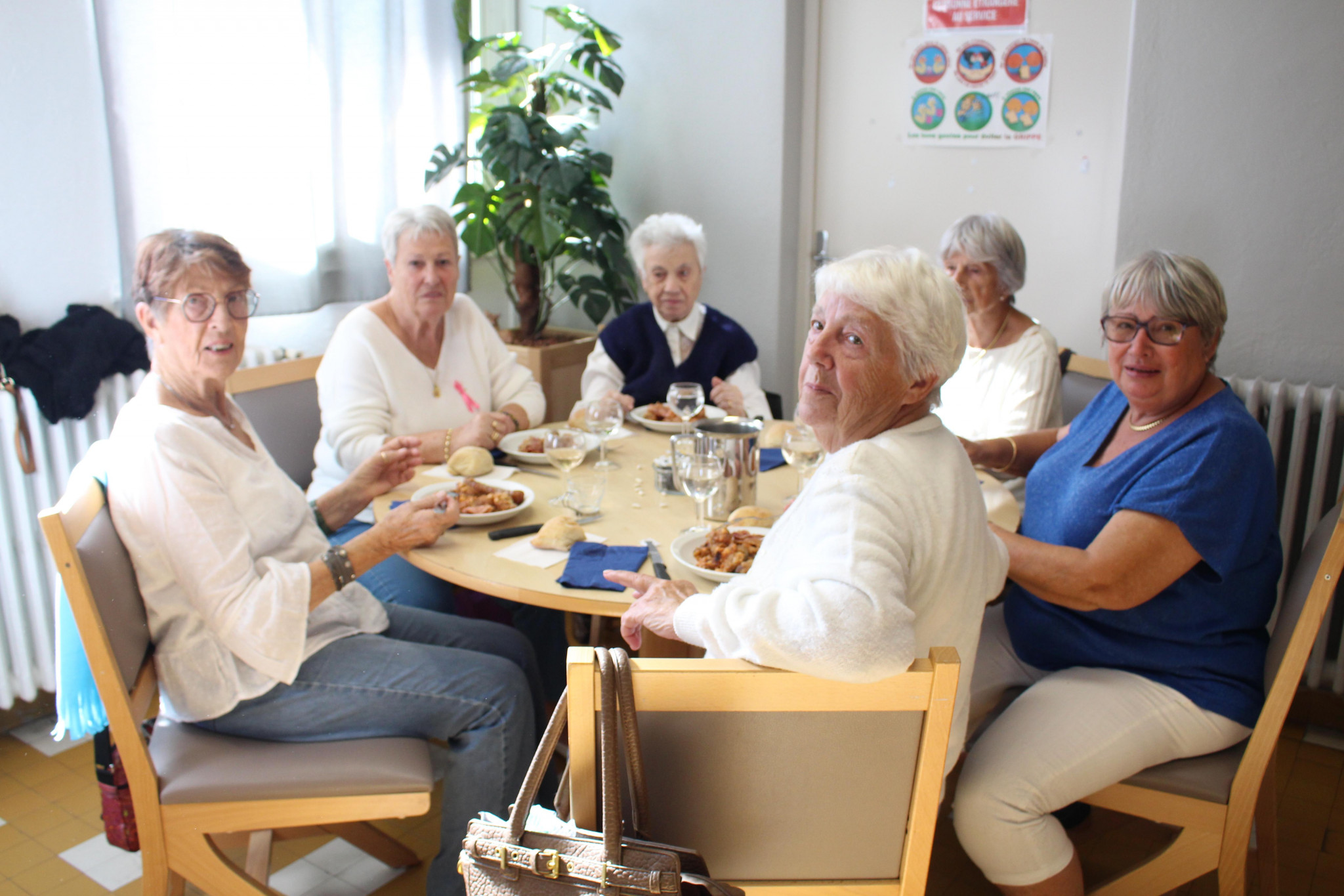 Les foyers seniors partagent la recette contre l’isolement