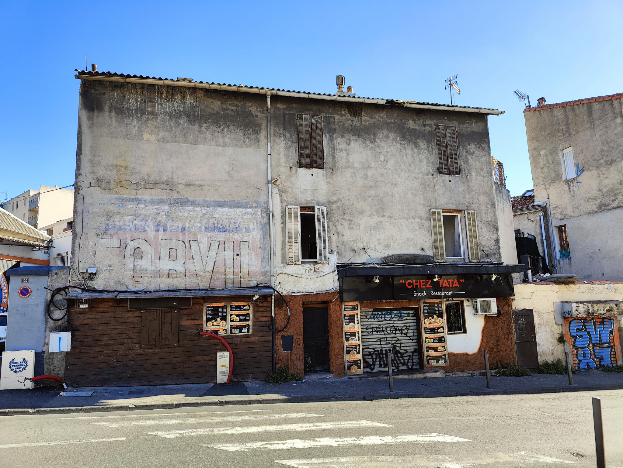 Des travaux d’office sur le 98 rue Loubon insalubre