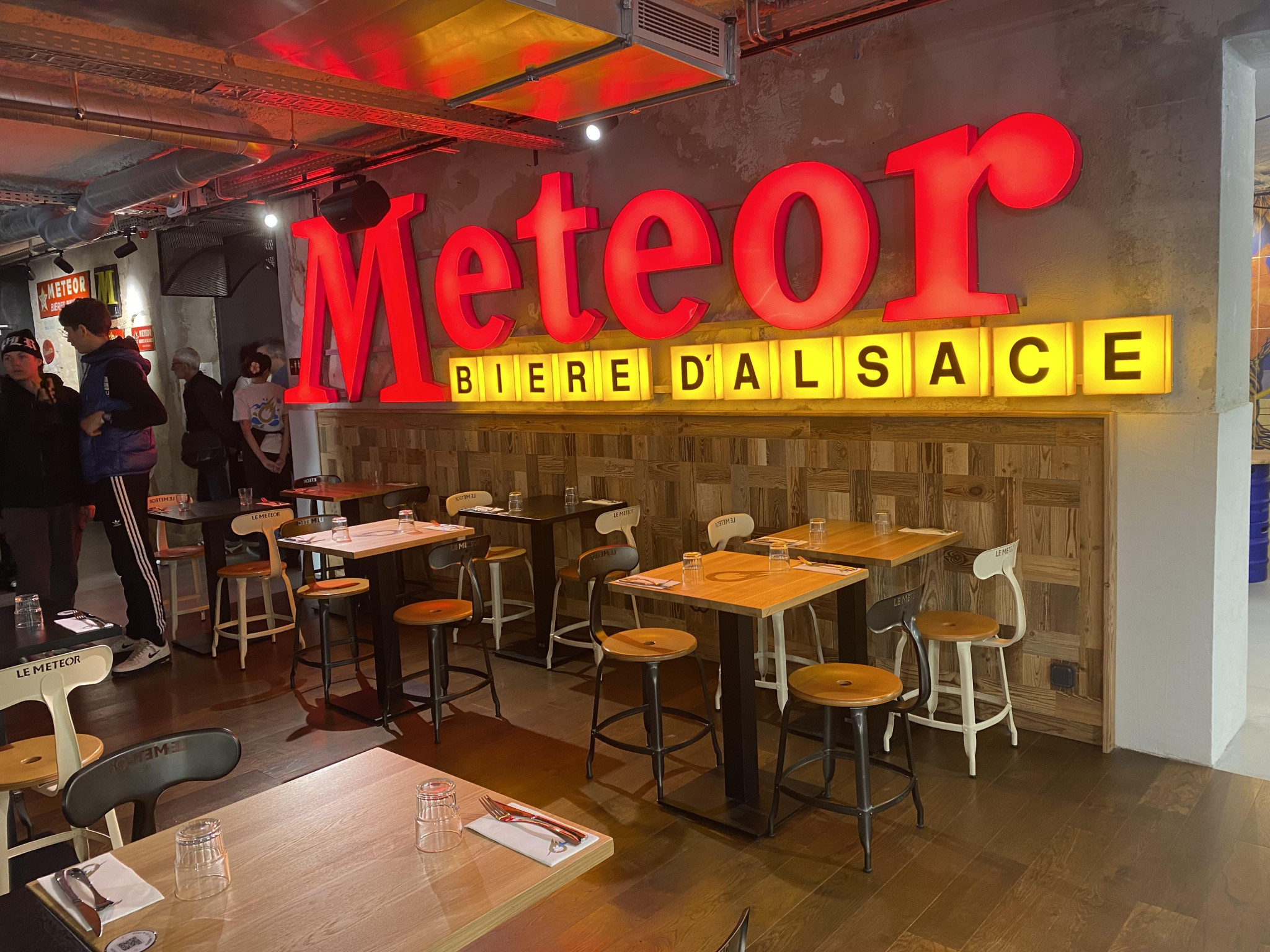 La brasserie Meteor inaugurée à Marseille