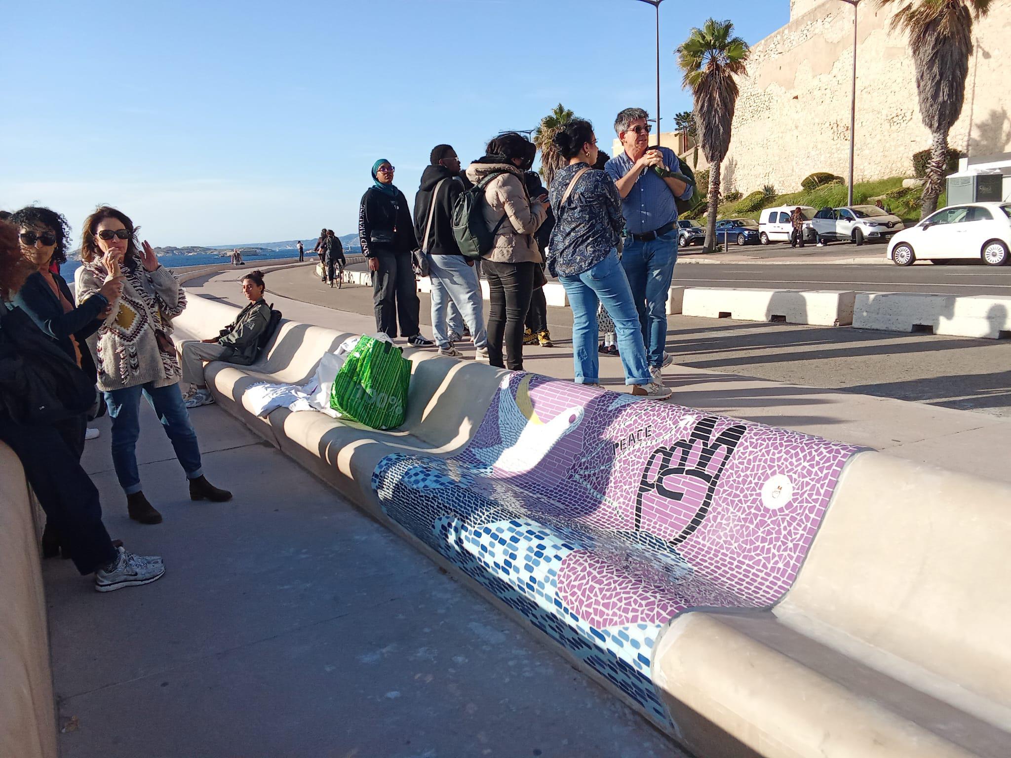 Une mosaïque pour la paix face à la Méditerranée