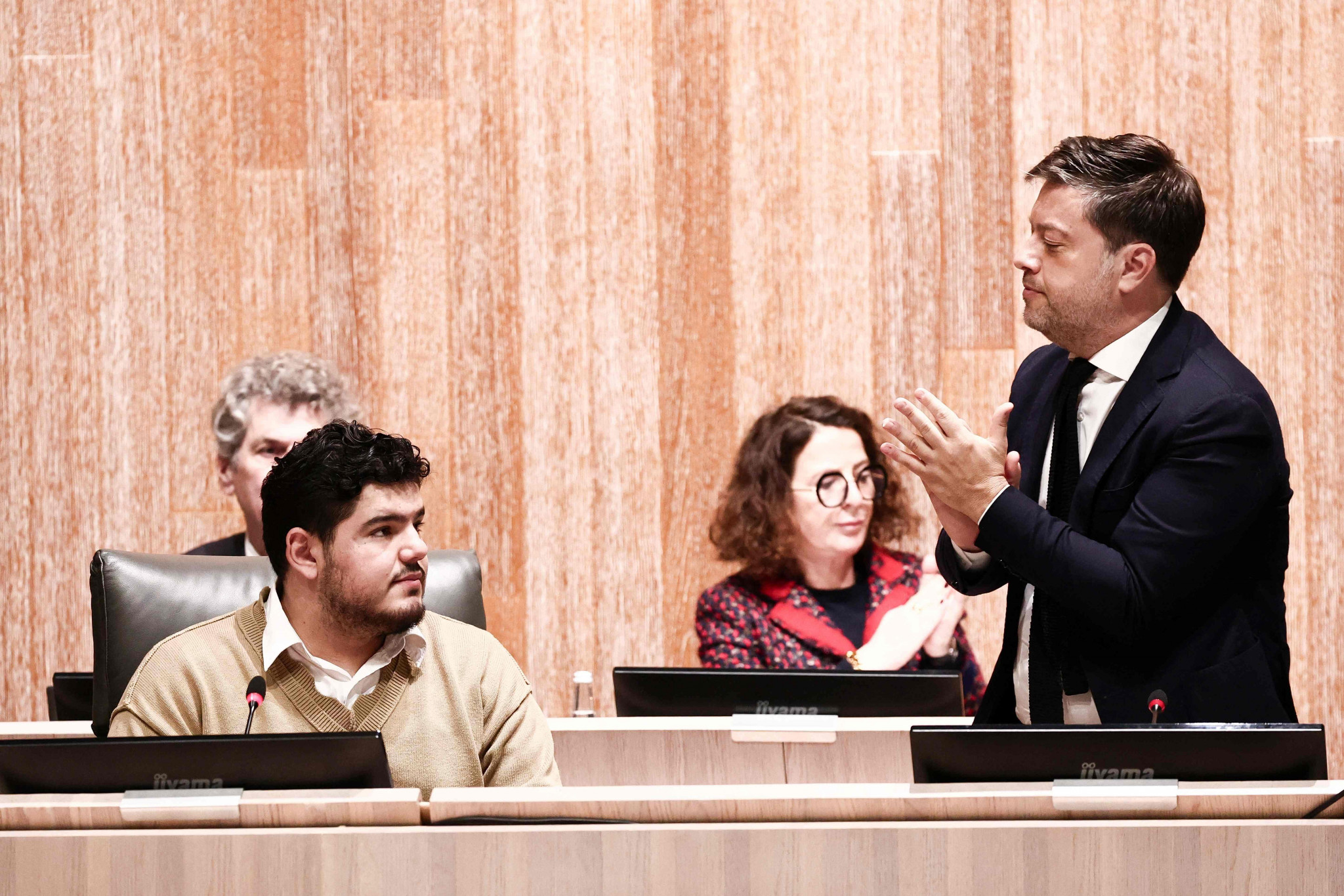 A Marseille, Amine Kessaci ouvre le conseil municipal