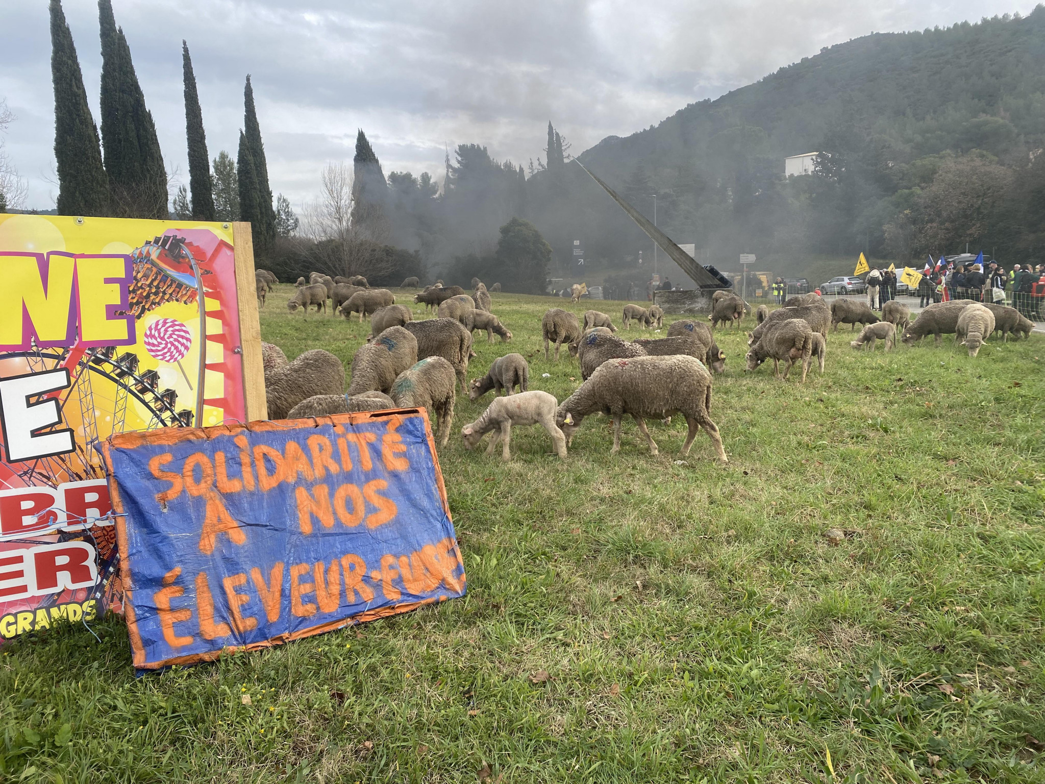 Colère agricole : 200 personnes mobilisées à Aubagne