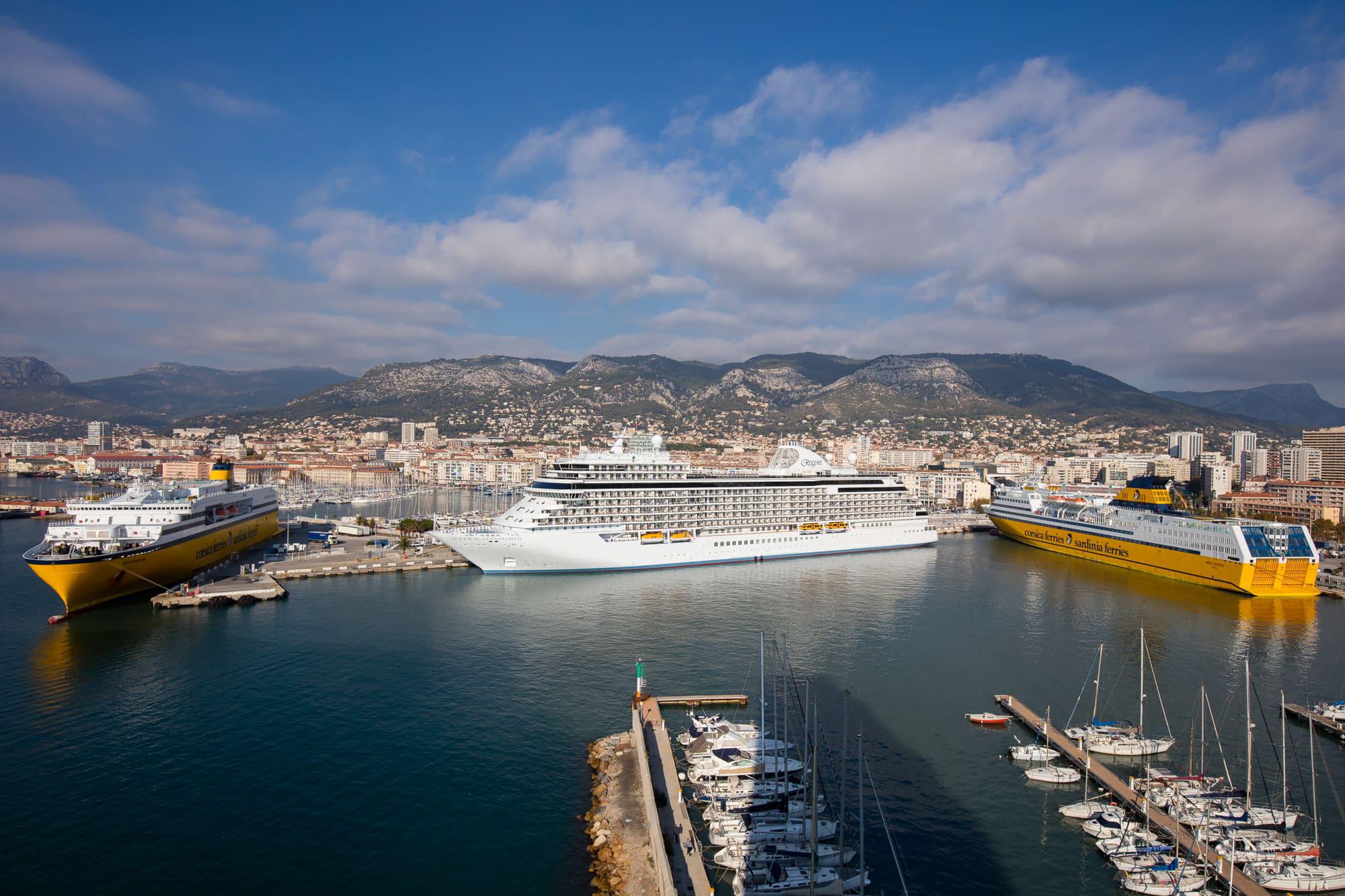 Une nouvelle société portuaire pour gérer le port de commerce de la rade