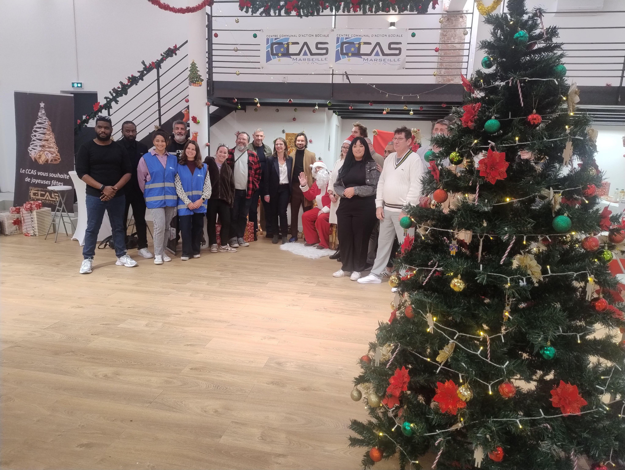 Un village de Noël pour rompre l’isolement à Marseille