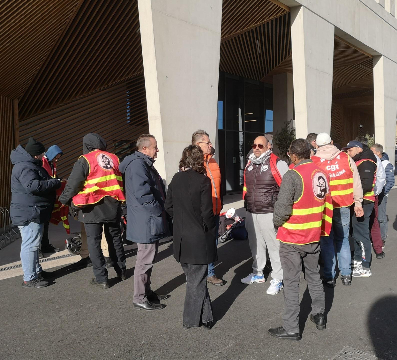 Les agents de sécurité de Grand Littoral se mobilisent