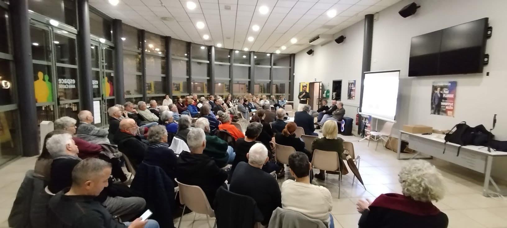 Déserts médicaux : 3 400 signatures pour l’accueil de médecins cubains en Cévennes, l’Élysée s’en mêle…